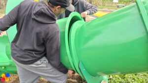 Nieuwe Glijbaan Speeltuin Stadspolders